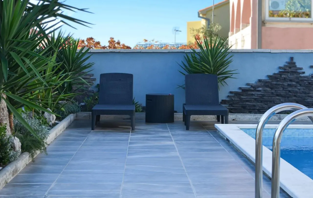 Stunning View Apartment With Pool Trogir